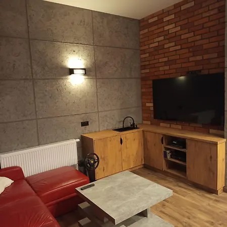 W Kurniku Z Jacuzzy Appartement *